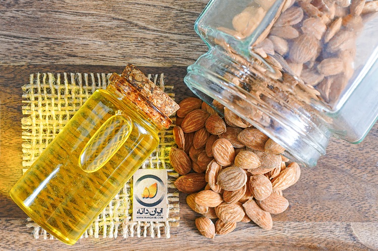 روغن بادام تلخ