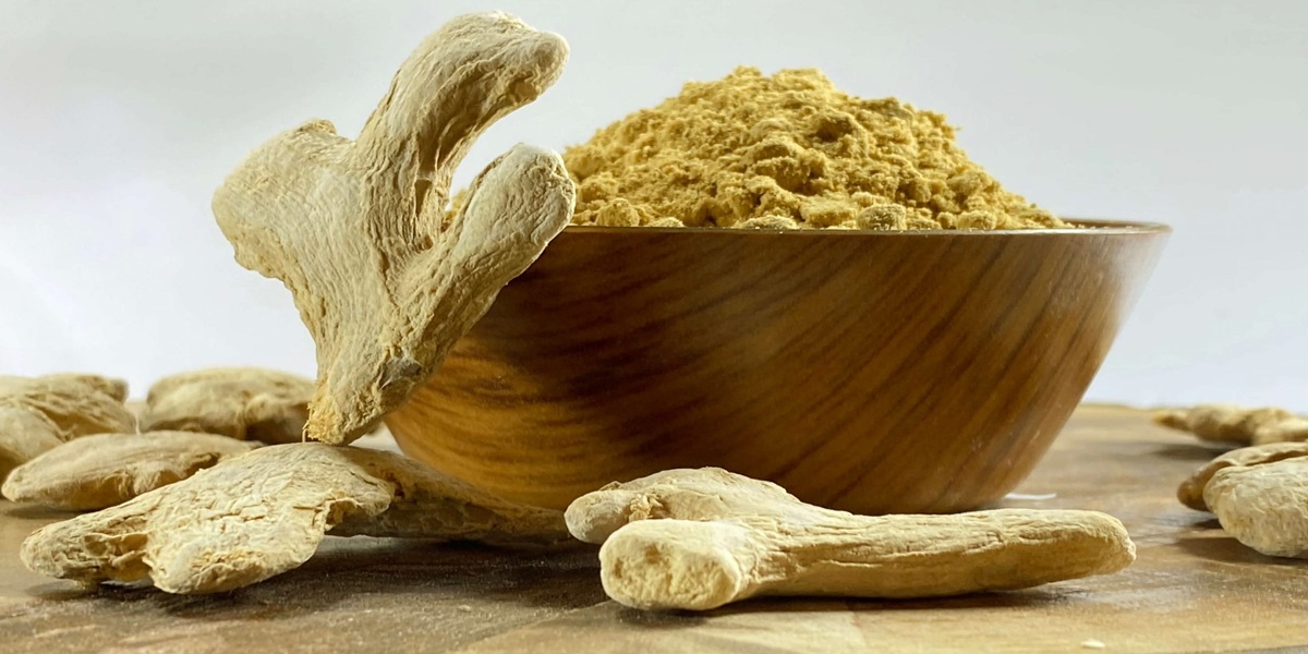 خواص فوق‌ العاده پودر زنجبیل با آب جوش