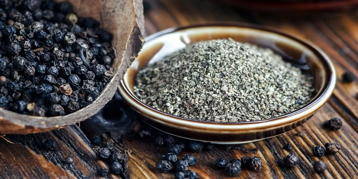 فلفل سیاه برای معده